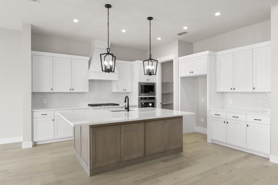 Furnished interior in a model home at Gideon Grove in Rockwall (Image 8). Furnished interior in a model home at Gideon Grove in Rockwall (Image 8).