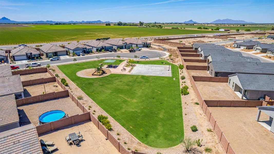 Image 47 of the Barnett Village community in Marana, AZ.