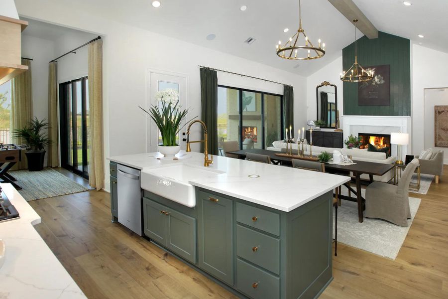 Overlook E Kitchen