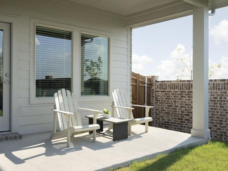 Exterior details of a home in Southridge, Princeton (Image 5).
