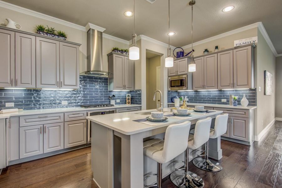 Image 3 of the Preston-Hutson community in Frisco, TX.