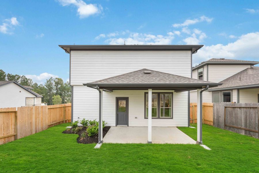 Exterior details of a home in Magnolia Springs, Montgomery (Image 7). Exterior details of a home in Magnolia Springs, Montgomery (Image 7).