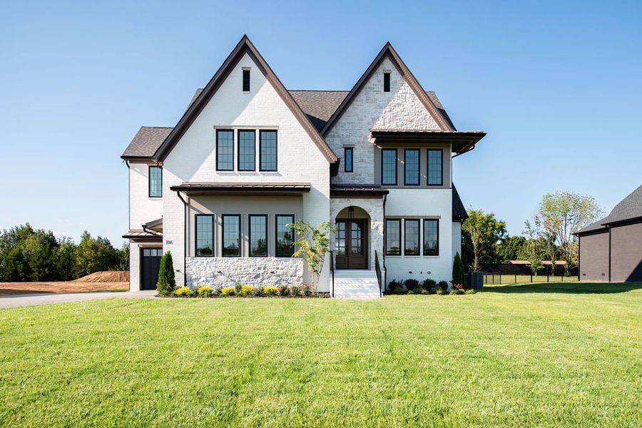 Front exterior of a home in the Autumn Breeze community, located in Mount Juliet, TN (Image 12).