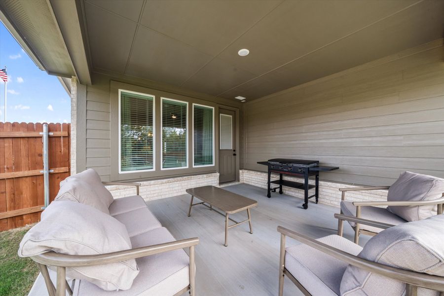 Furnished interior in a model home at Waterford Park in Weatherford (Image 18).