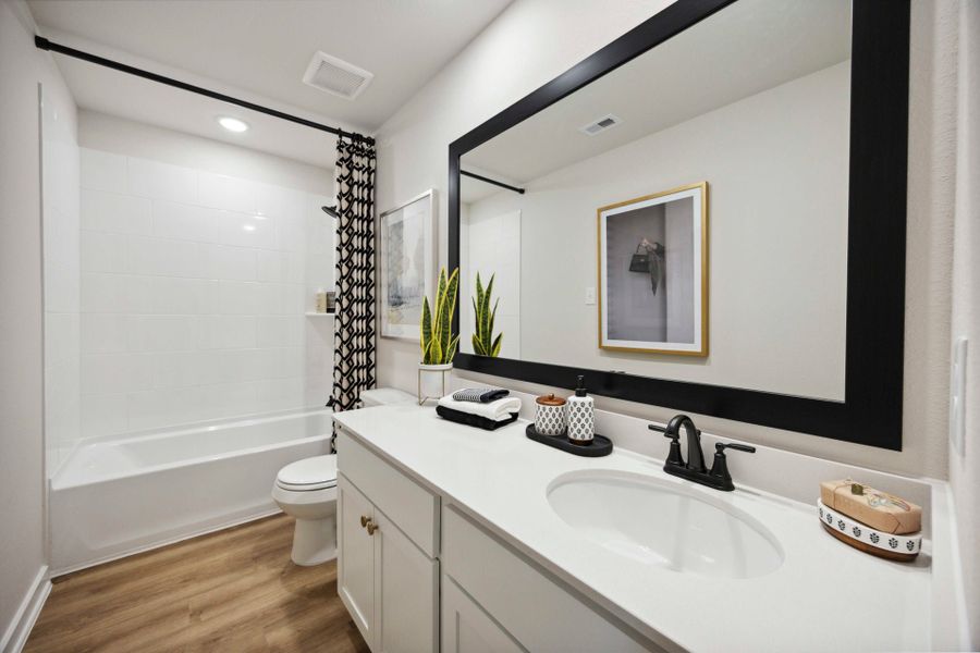 Lexington Heights Model Home - Secondary Bathroom Lexington Heights Model Home - Secondary Bathroom