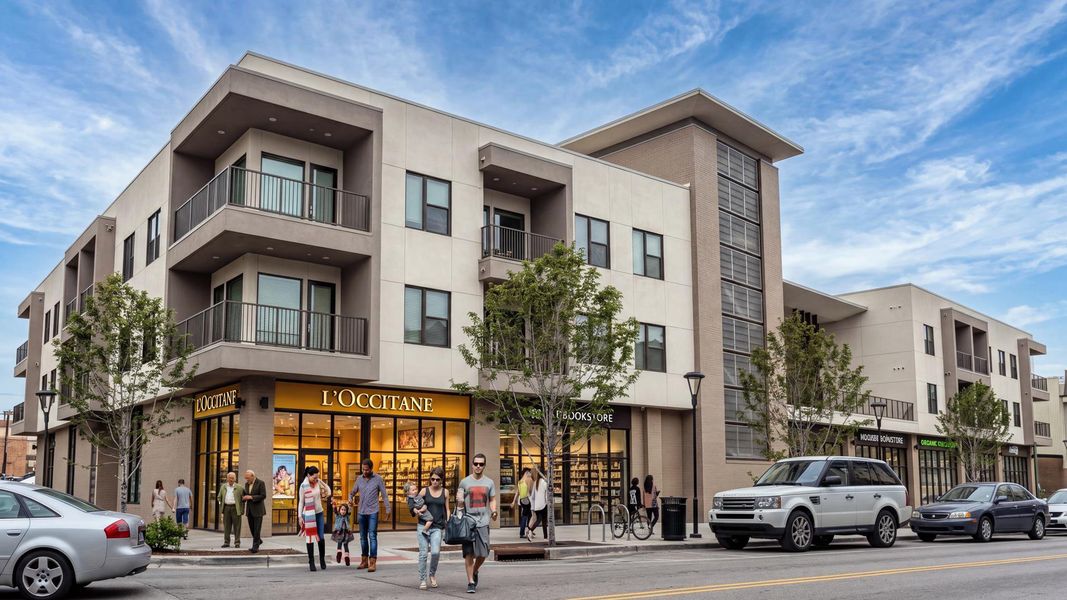 Condo located in Concourse at Mueller, Austin, highlighting architectural design (Image 3). Condo located in Concourse at Mueller, Austin, highlighting architectural design (Image 3).