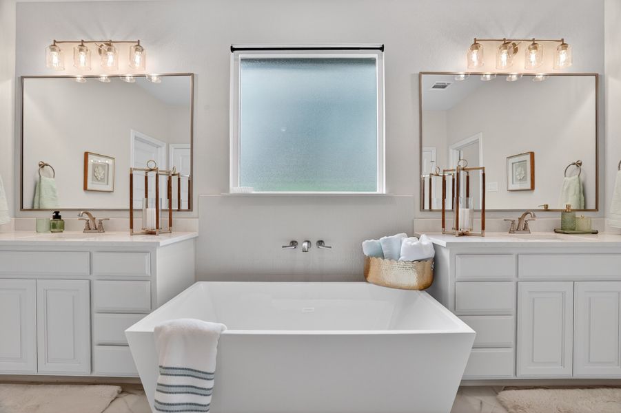 Furnished interior in a model home at Terra Vista Estates in Springtown (Image 57).