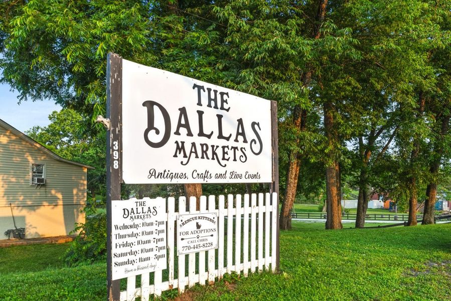 Image 30 of the Easton Park community in Dallas, GA.
