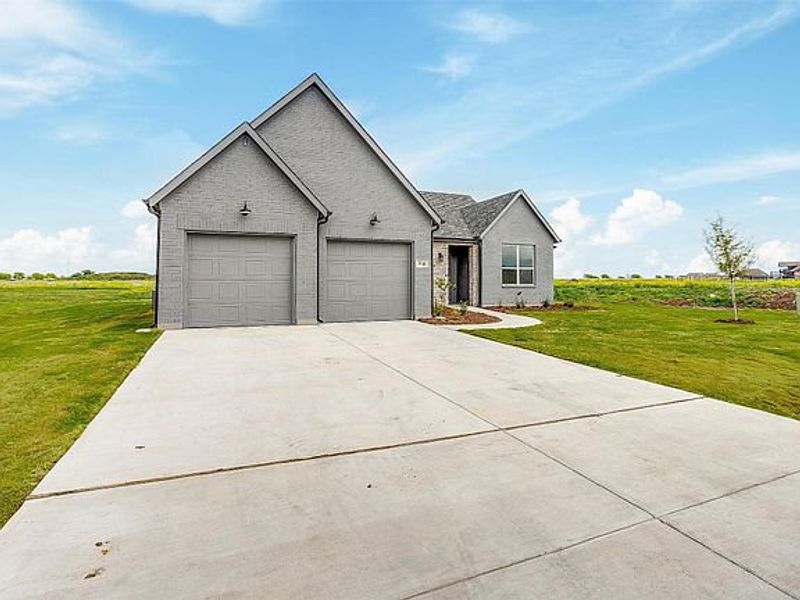 Image 6 of the Wildcat Ridge community in Godley, TX.