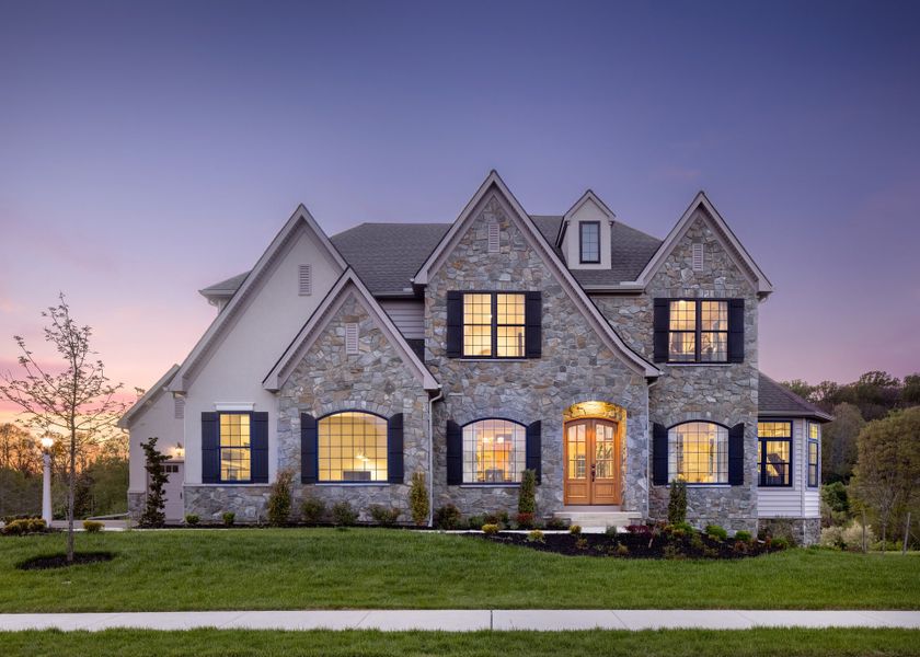 Front exterior of a home in the Edgewater on Lake Tillery community, located in Norwood, NC (Image 17).