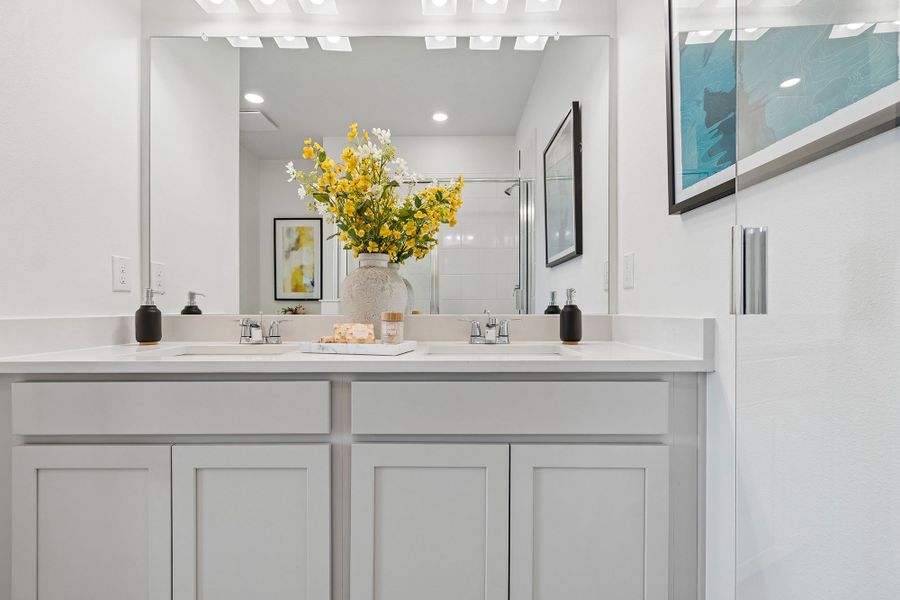 Furnished interior in a model home at Waterset Townhomes in Apollo Beach (Image 26). Furnished interior in a model home at Waterset Townhomes in Apollo Beach (Image 26).