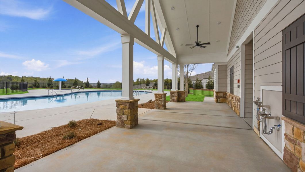 Exterior details of a home in Rolling Meadows, Jasper (Image 6).