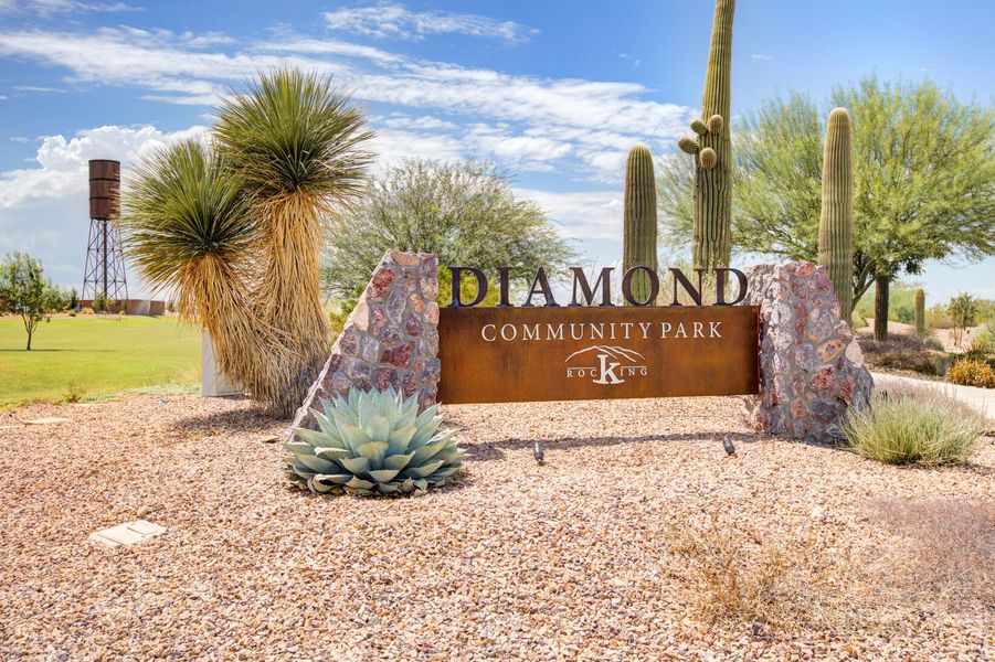 Entrance to the Covena Pointe community in Tucson, AZ, featuring signage and landscaping (Image 5).