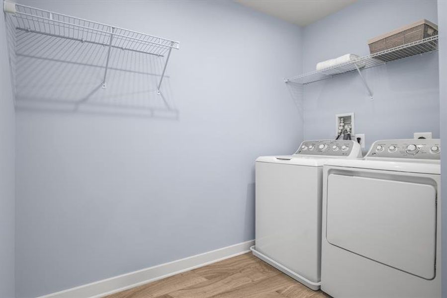 FULL APPLIANCE PACKAGE WITH WASHER AND DRYER INCLUDED, SAVING YOU THOUSANDS ON UP FRONT COSTS