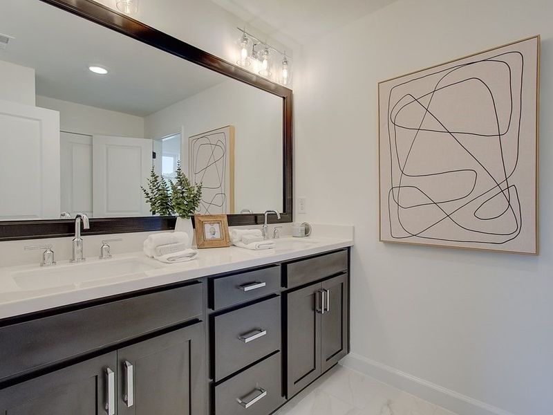 Owner's Bathroom:Townes at South Main - Model Owner's Bathroom:Townes at South Main - Model