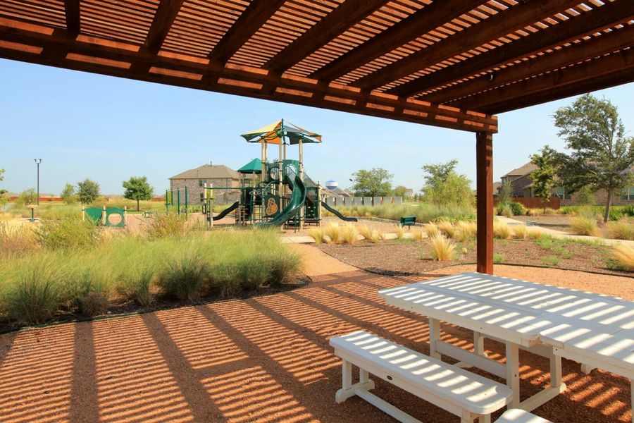 Image 81 of the Arrowbrooke 60s community in Aubrey, TX.