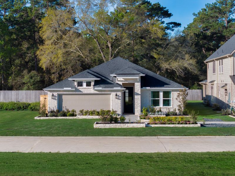 Front exterior of a home in the Sorella community, located in Tomball, TX (Image 3).