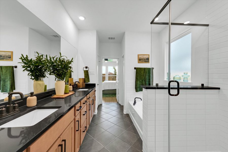 Furnished interior in a model home at La Segarra 40' in Brookshire (Image 35). Furnished interior in a model home at La Segarra 40' in Brookshire (Image 35).