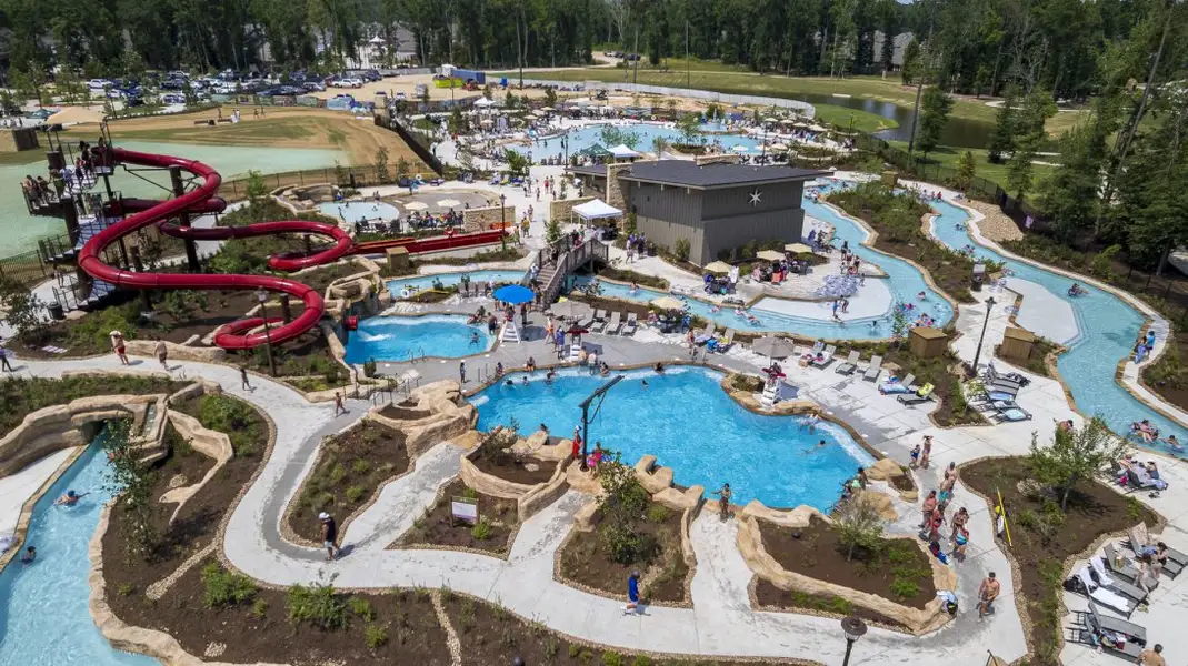 Community amenity available to residents of The Highlands in Porter (Image 2).