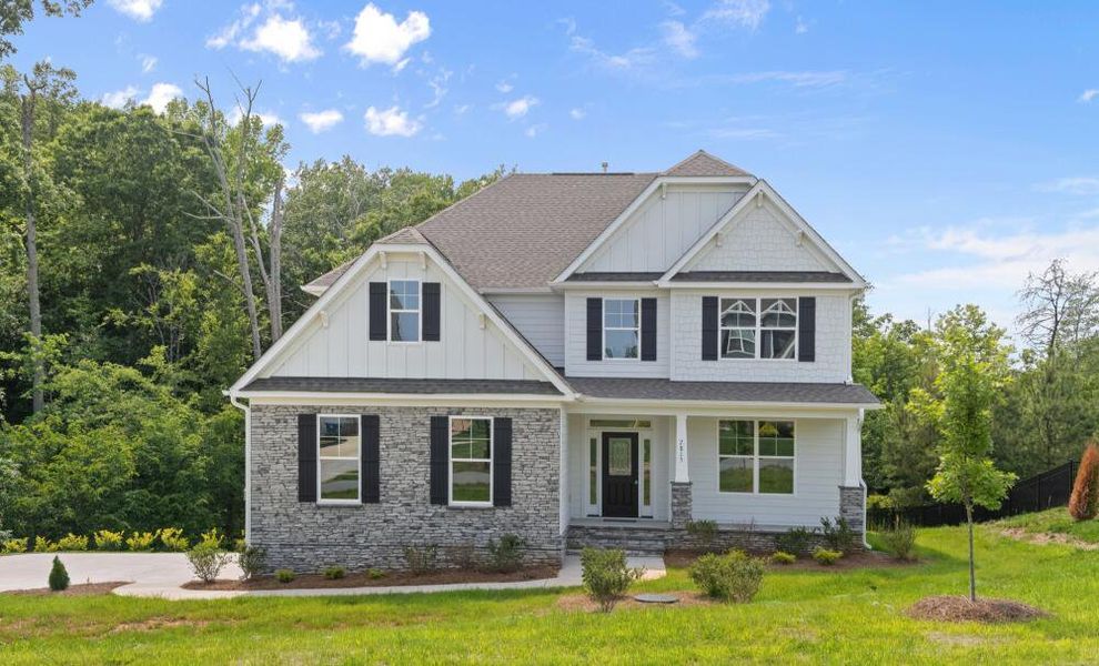 Front exterior of a home in the Carraway community, located in Greensboro, NC (Image 6).