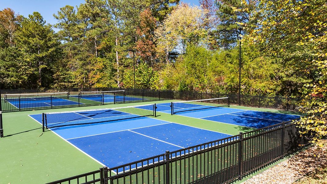 Community amenity available to residents of Hamptons at Riverwood South in Dallas (Image 11).