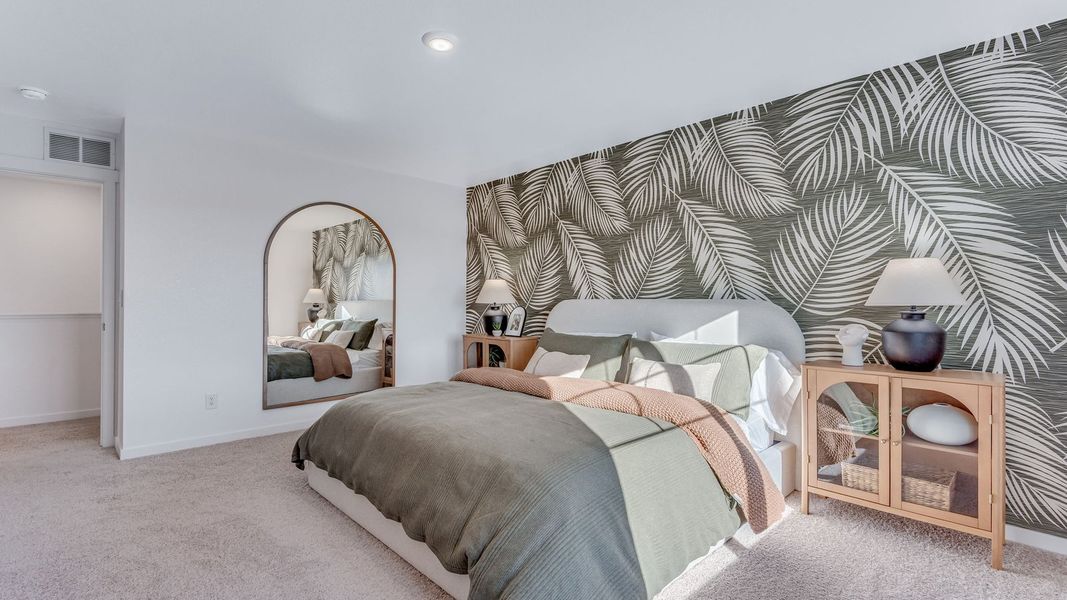 Furnished interior in a model home at Silver Peaks in Lochbuie (Image 22). Furnished interior in a model home at Silver Peaks in Lochbuie (Image 22).