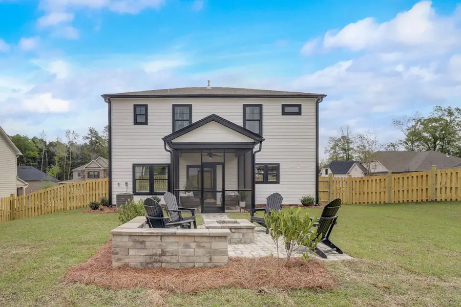 Brantley II - Back Exterior