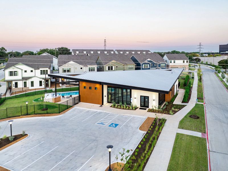 Community amenity available to residents of Collin Creek in Plano (Image 2). Community amenity available to residents of Collin Creek in Plano (Image 2).