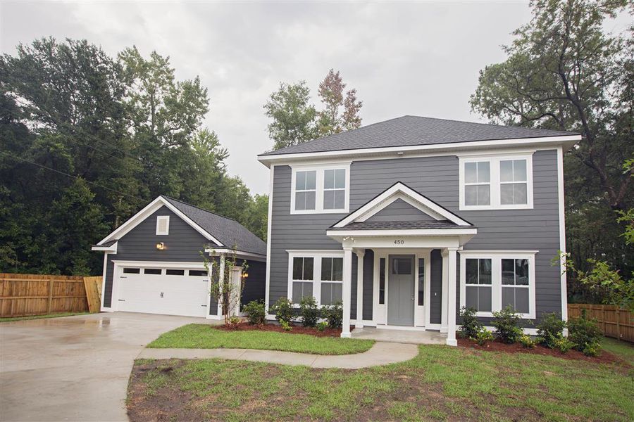 A showcase of a new construction home by Master Home Builder, highlighting their design and quality (Image 12).