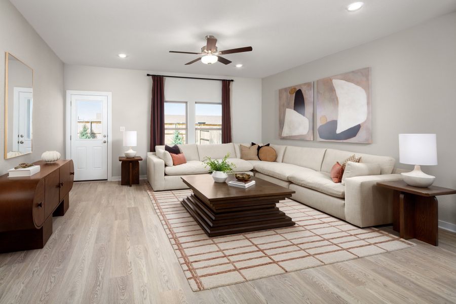 Briarwood 45' New Homes in Elgin, TX.  - Slide 10