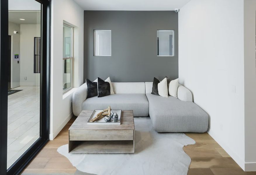 Casita Sitting Room - 19 of 20