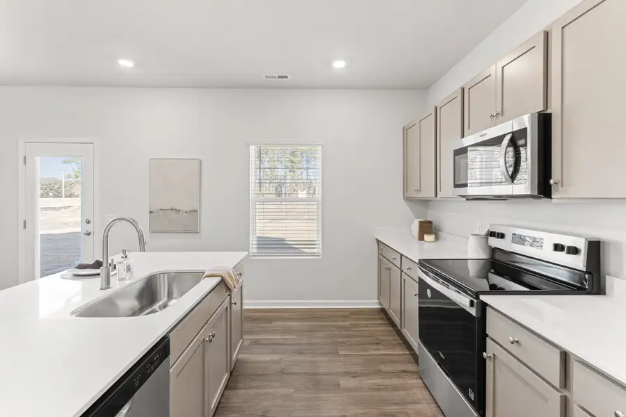 New Homes in Jacksonville, NC.  - Slide 9