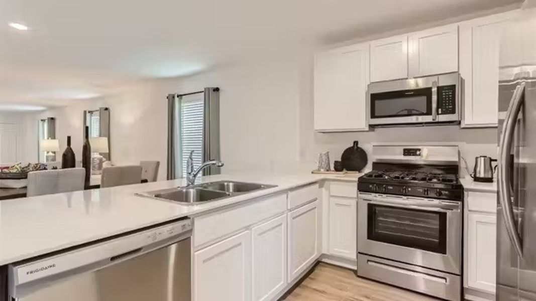 Image 21 of the Wooster Trails at Baytown Crossings: Colonial & Cottage Collections community in Baytown, TX.