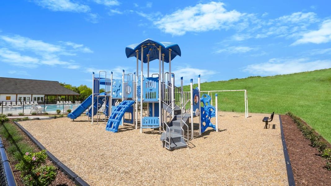 Community amenity available to residents of Woodglen in Piedmont (Image 12).