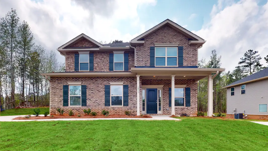 Front exterior of a home in the Carson's Walk community, located in Macon, GA (Image 11).
