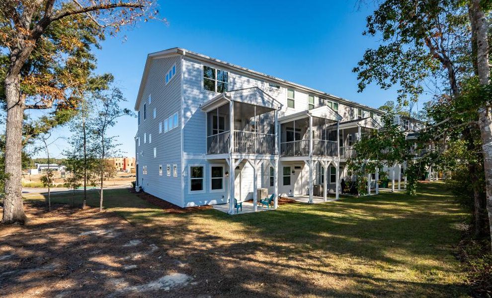 Exterior details of a home in New Riverside Village, Bluffton (Image 14).