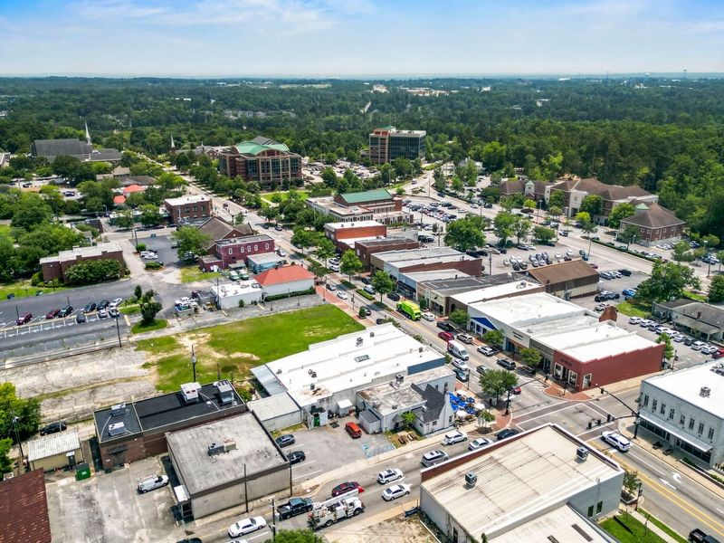 Discover the heart of Lexington SC full of local charm and Southern hospitality