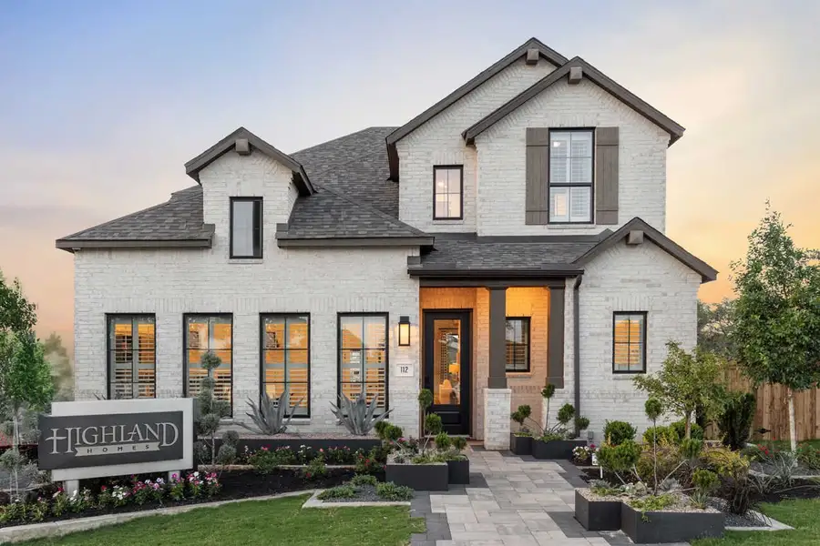 Front exterior of a home in the 6 Creeks at Waterridge: 45ft. lots community, located in Kyle, TX (Image 4).