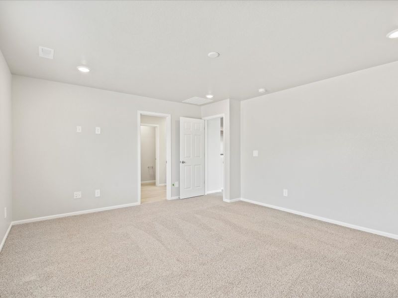 The Evergreen floorplan interior image taken at a Meritage Homes community in Northern Colorado.