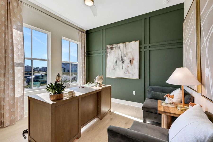 Furnished interior in a model home at Laureate Park 40' in Orlando (Image 33).