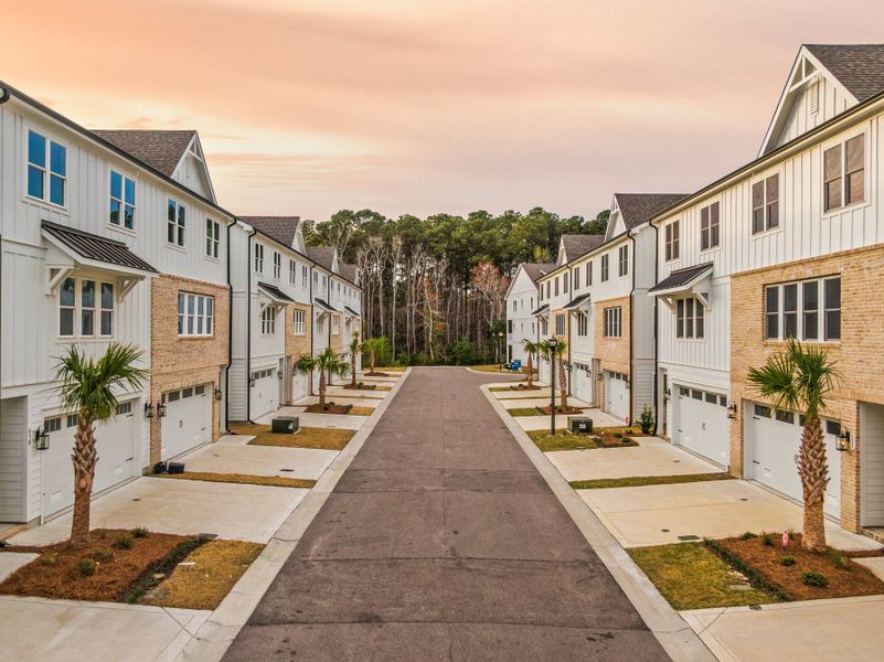 Front exterior of a home in the Anchors Bend Townes community, located in Wilmington, NC (Image 4).