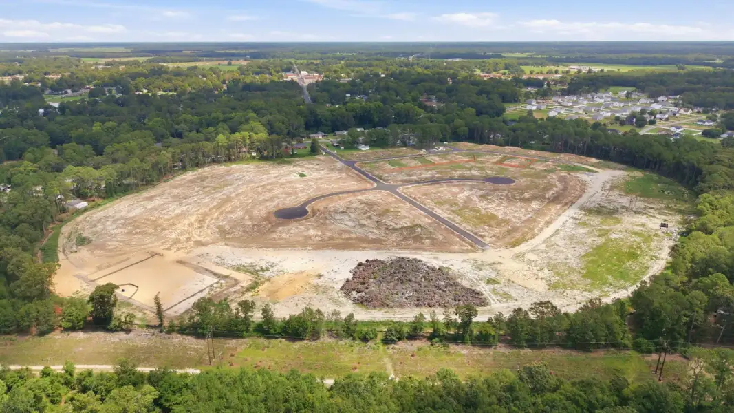 Site preparation and early development at Jacks Crossing in La Grange, NC (Image 11). Site preparation and early development at Jacks Crossing in La Grange, NC (Image 11).