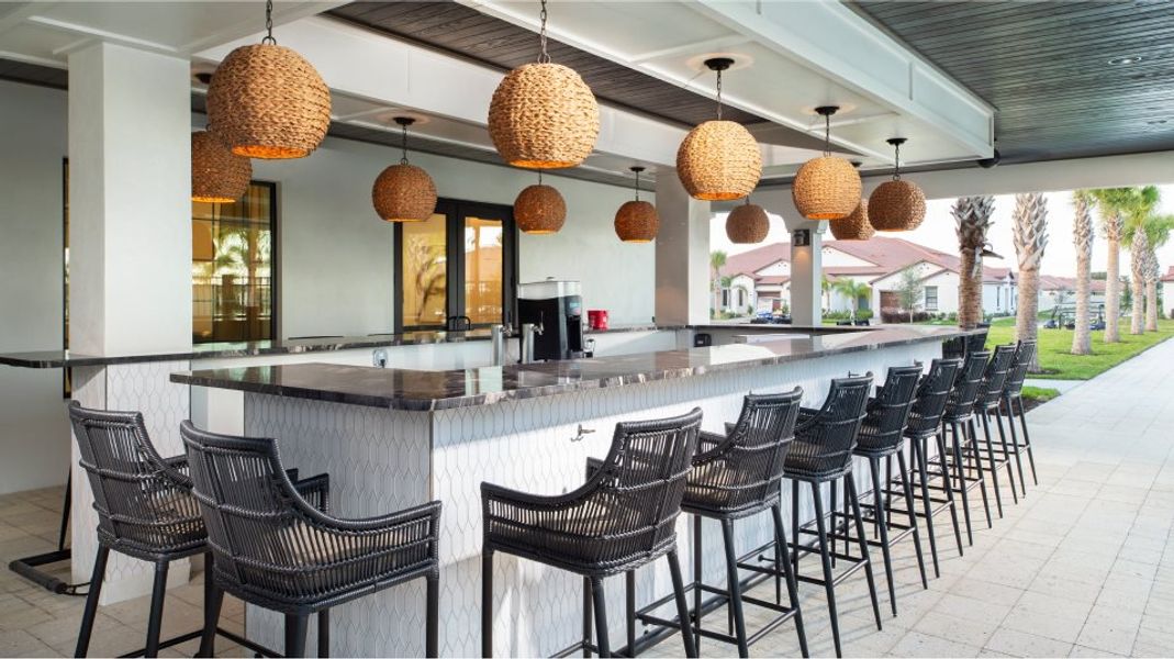 Clubhouse outdoor bar