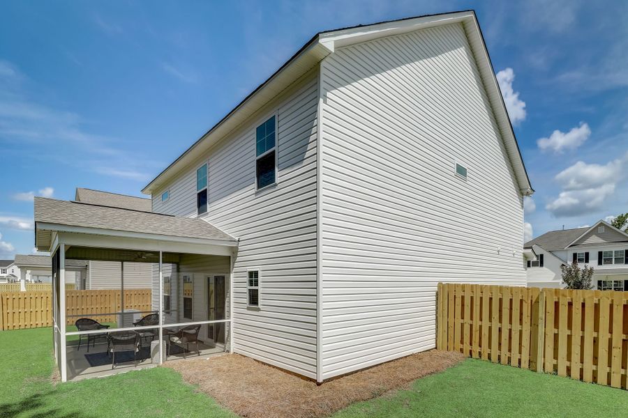 Devonshire II - Back Exterior