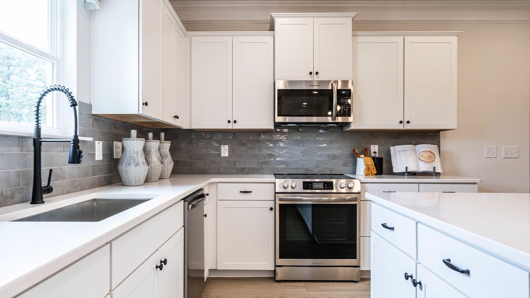 The Bradley Model Kitchen