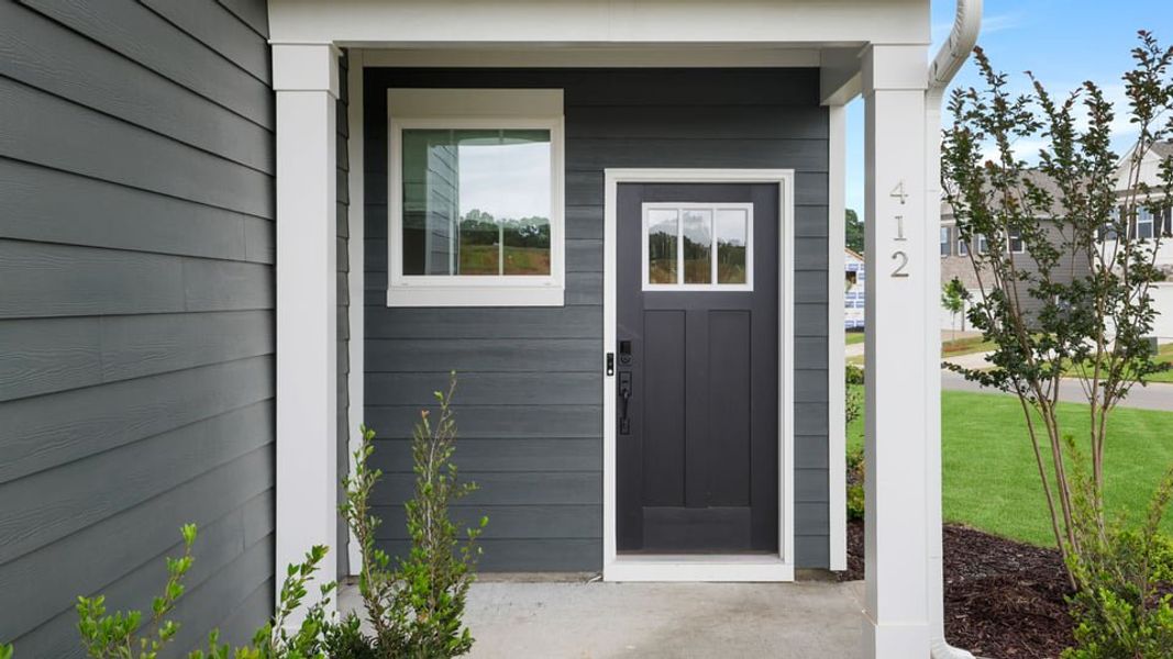 Exterior details of a home in Sycamore Cove, Woodruff (Image 16).