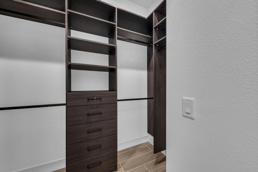 Furnished interior in a model home at Artisan at Watercolor Place in Bradenton (Image 188).
