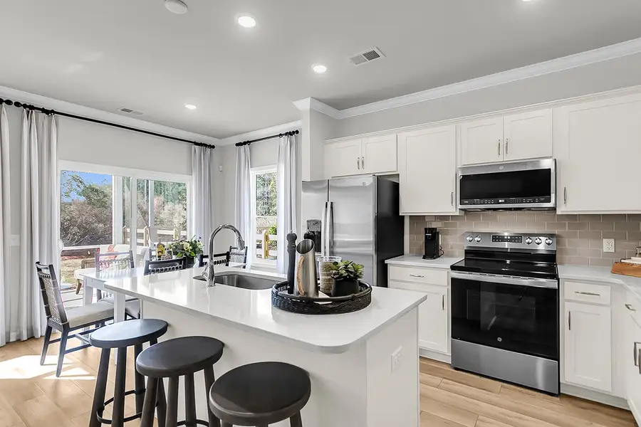 Kershaw | Kitchen and Eat-In