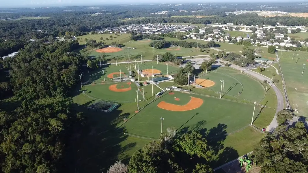 Aerial view of the Abbey Glen community in Dade City, FL, showing layout and nearby surroundings (Image 6). Aerial view of the Abbey Glen community in Dade City, FL, showing layout and nearby surroundings (Image 6).