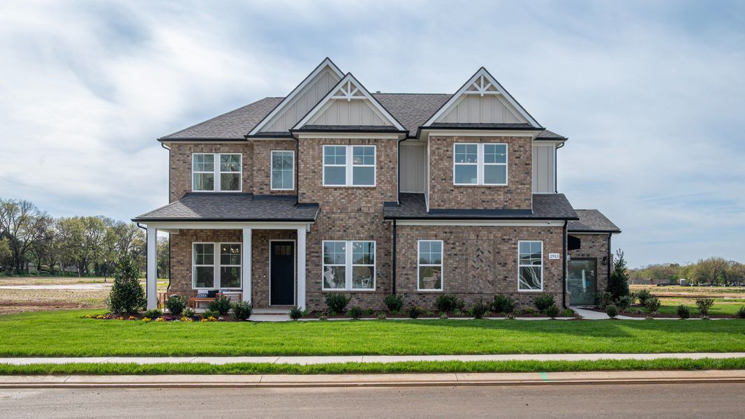 Front exterior of a home in the Northridge Park community, located in Murfreesboro, TN (Image 13).